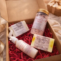 ₹699: The Thoughtful Token Gift Box